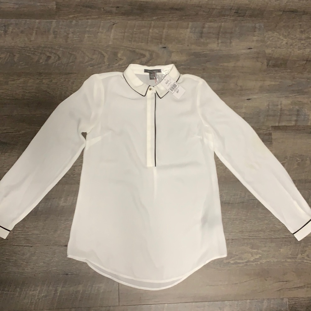 Suzy Shier Blouse